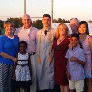 Meet your Posher, Bennett